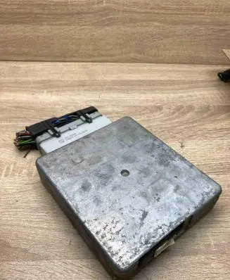 Ford Focus Engine control unit/module ECU 98AB12A650CFG E9AF14A624AA