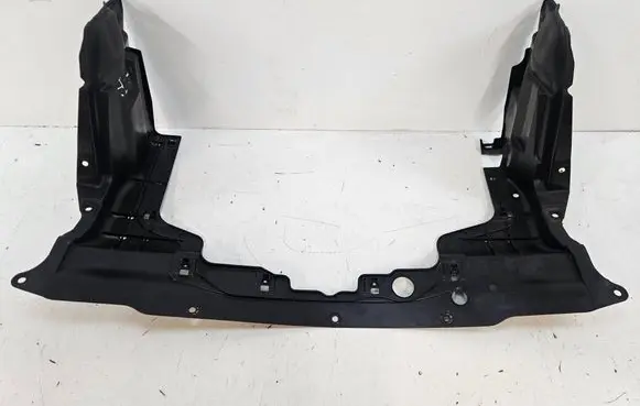 Honda HR-V Engine splash shield/under tray 74115-3M0-000