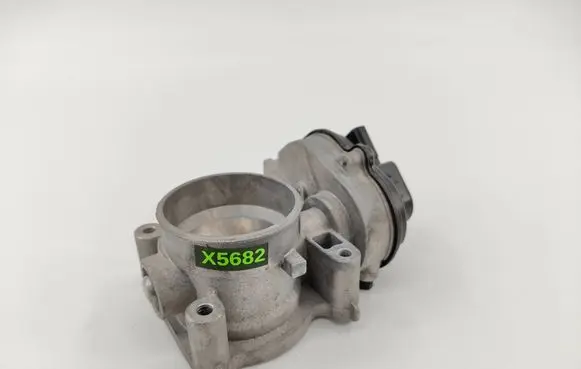 Volvo V50 Throttle valve VP4M5U9E927DC VP4F9U9E928AC