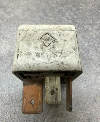 Volkswagen Touran I Other relay 191937503