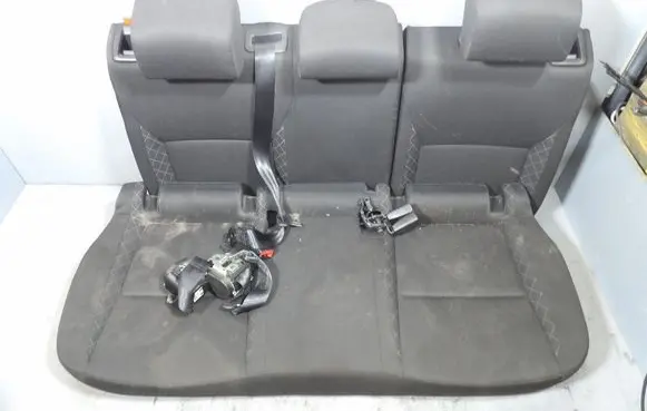 Skoda Octavia Mk3 (5E) Second row seats 