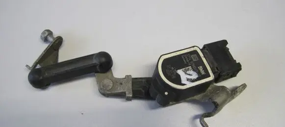 BMW 5 F10 F11 Headlight/headlamp level sensor 6788571 678857102