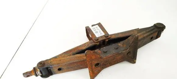 Subaru Legacy Lift Jack 