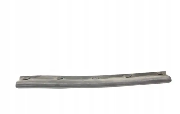 Volkswagen Golf VIII Engine compartment rubber 