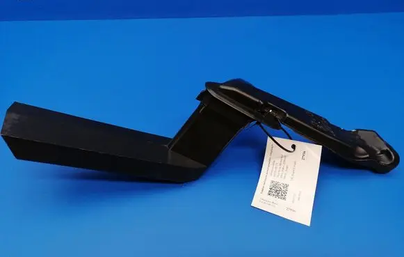 Mercedes-Benz E C207 W207 Water drain line hose A2078320025 A2048322825