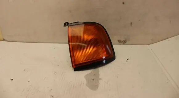 Ford Ranger Front indicator light 