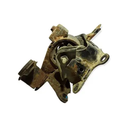 Nissan X-Trail T30 Engine mount bracket