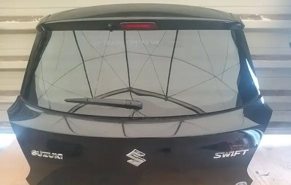 Suzuki Swift III Tailgate/trunk/boot lid ZMV