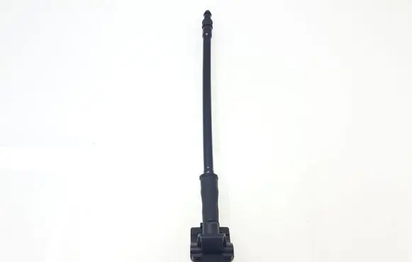 Ford Escape IV Windshield washer spray nozzle B630B