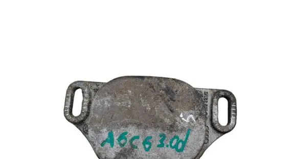 Audi A6 S6 C6 4F Engine mounting bracket 4F0199335C