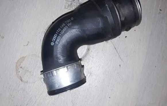 Seat Toledo III (5P) Turbo air intake inlet pipe/hose 1T0145790B
