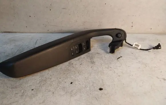 Audi A8 S8 D3 4E Front door interior handle trim 4F1867106