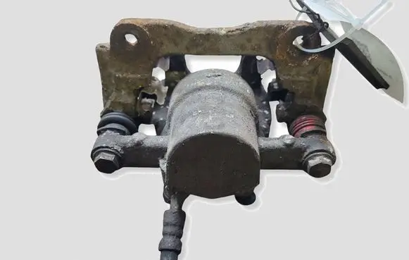 Toyota Corolla Verso E121 Rear brake caliper