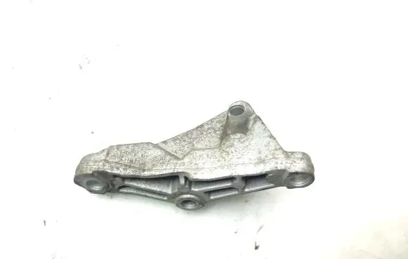 BMW 5 F10 F11 Engine mounting bracket 7810698