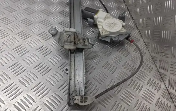 Nissan Micra Front door window regulator with motor 0130822203