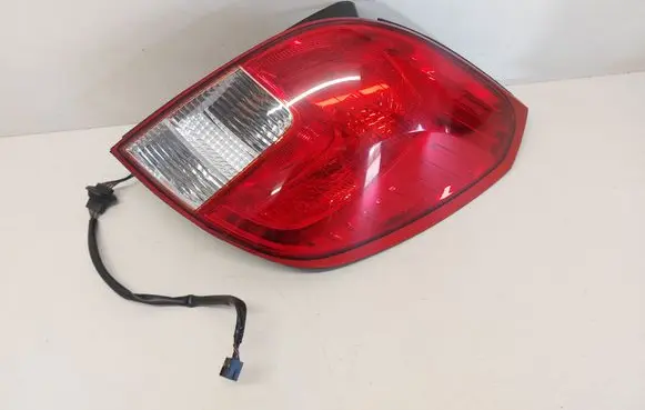 Rear/tail lights