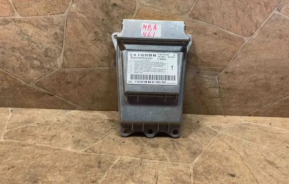 Mercedes-Benz ML W164 Airbag control unit/module A1648205585