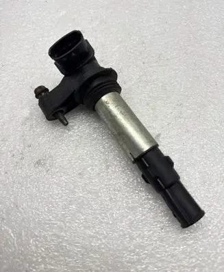 Cadillac STS Seville High voltage ignition coil 0221604104 12583514