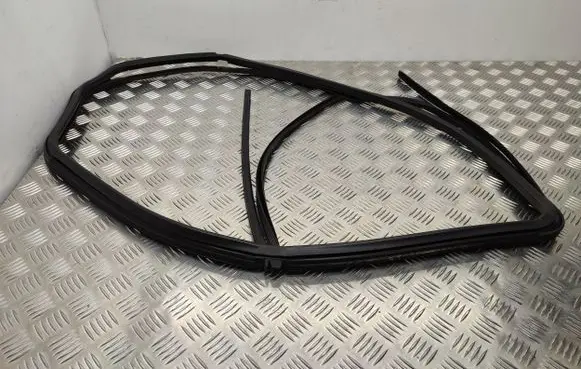 Ford Transit Custom Rubber seal front door window/glass BK21V21511AG