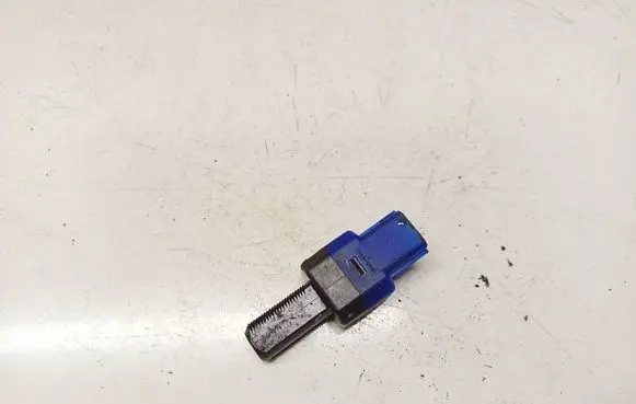 Hyundai Kona I Brake pedal sensor switch 