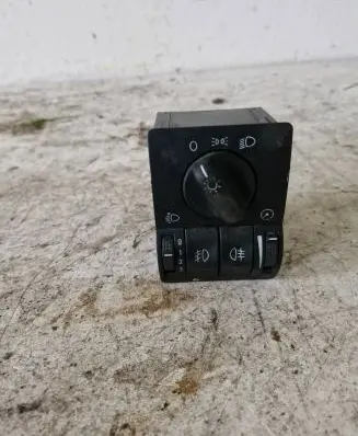 Opel Zafira A Light switch 09133249