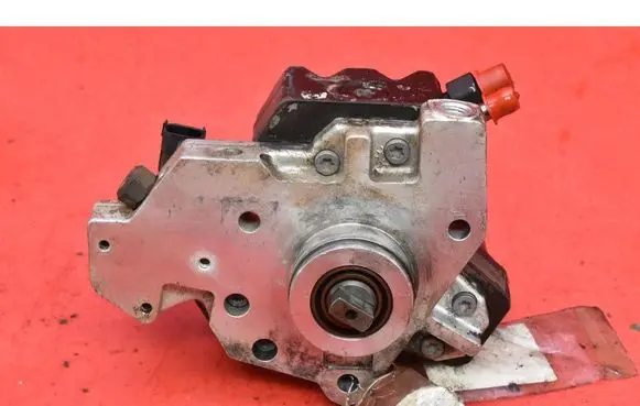 Honda FR-V Fuel injection high pressure pump 