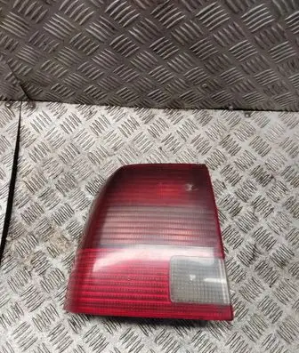 Volkswagen PASSAT B5 Rear/tail lights 3B5945257