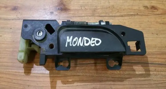 Ford Mondeo MK II Front door exterior handle