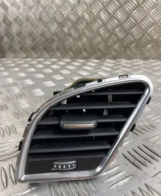 Audi A5 Sportback 8TA Dashboard side air vent grill/cover trim 8T1820901H