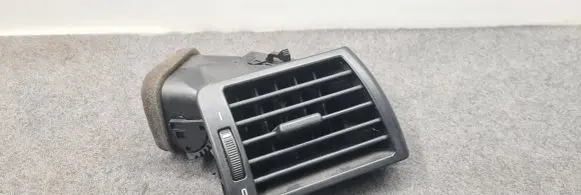 BMW X5 E53 Dashboard side air vent grill/cover trim 8361898