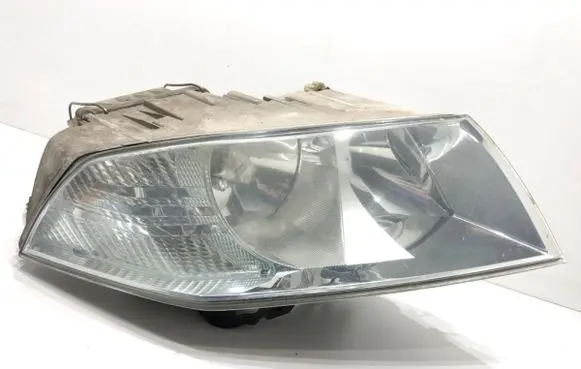 Skoda Octavia Mk2 (1Z) Headlight/headlamp 