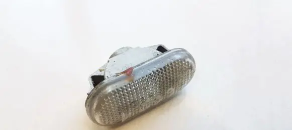 Nissan Qashqai+2 Front fender indicator light 26160AX00A