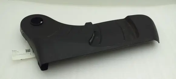 Nissan Qashqai Seat trim L0320003