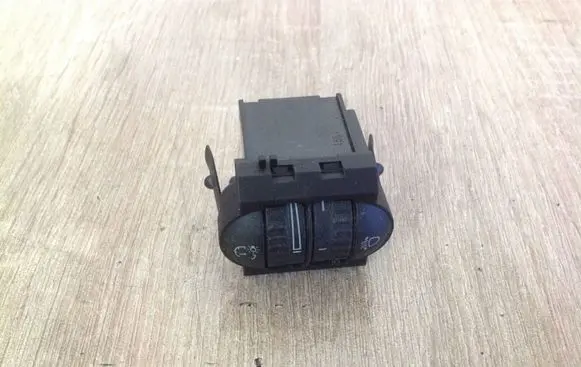 Volkswagen Golf V Headlight level height control switch 1K0941333A