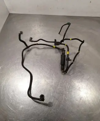 Peugeot 308 SW Fuel line pipe