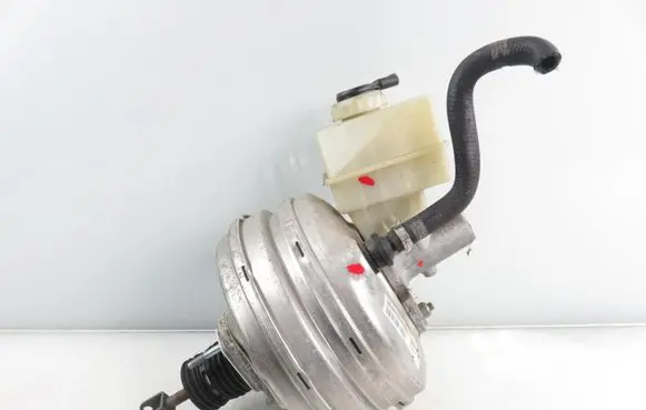 BMW X3 E83 Brake booster LAC115T