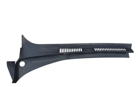 Volkswagen Golf Plus Wiper trim 5M0819403B