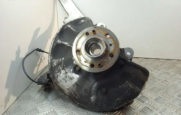 Mercedes-Benz GLE (W166 - C292) Front wheel hub A16609