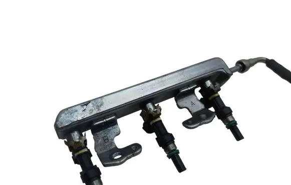 Nissan Micra Fuel injectors set FBYJ1H0 H001705
