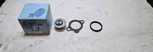 Chrysler Voyager Thermostat ADA109210C 04495721
