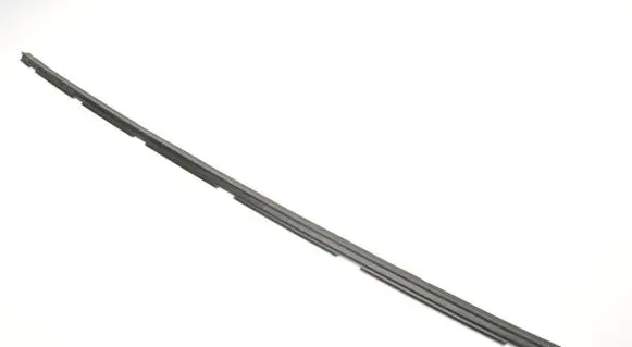 Volvo XC60 Front door trim (molding) 33390972