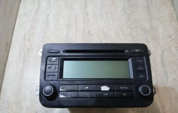 Volkswagen Touran I Radio/CD/DVD/GPS head unit 1K0035186J