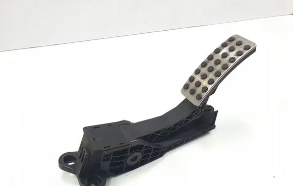 Mercedes-Benz R W251 Accelerator throttle pedal A1643000104
