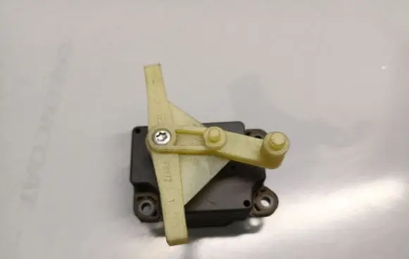 Volvo V60 A/C air flow flap actuator/motor 31348271