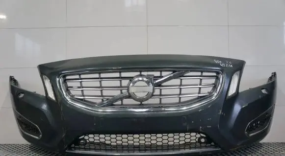 Volvo S60 Front bumper