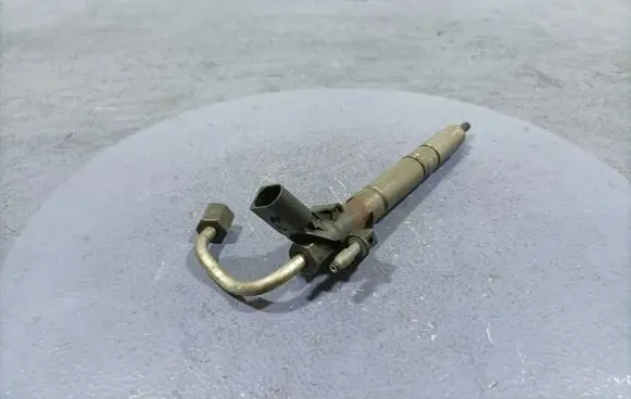 Audi A5 8T 8F Fuel injector 059130277ed