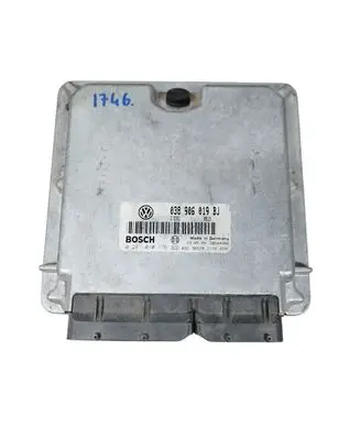 Volkswagen PASSAT B5 Engine control unit/module 038906019BJ