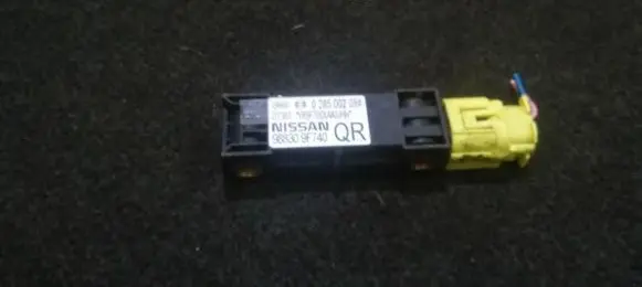 Nissan Primera Airbag deployment crash/impact sensor 988309f740 0285002084