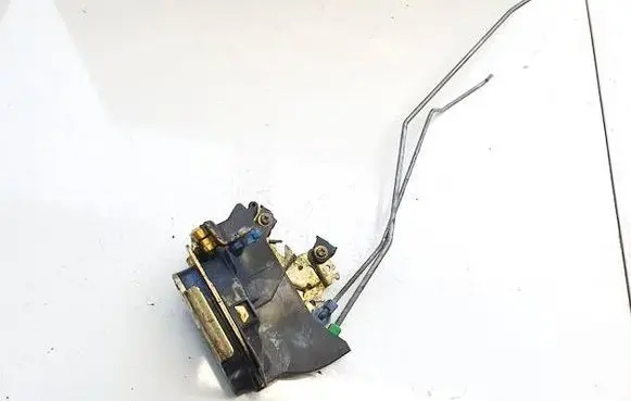 Subaru Legacy Rear door lock
