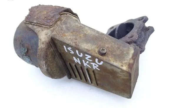Isuzu N Series Brake power pressure regulator 